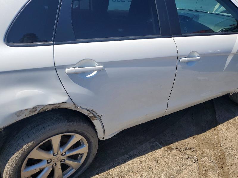 Продаж на аукціоні авто 2015 Mitsubishi Rvr, vin: 4A4AJ4AU2FE602803, номер лоту: 53535446