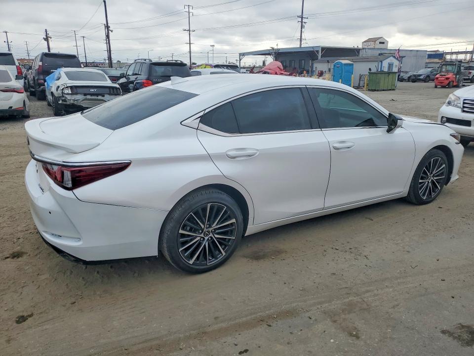 Продажа на аукционе авто 2024 Lexus Es 300h, vin: 58ADA1C16RU048203, номер лота: 53779616