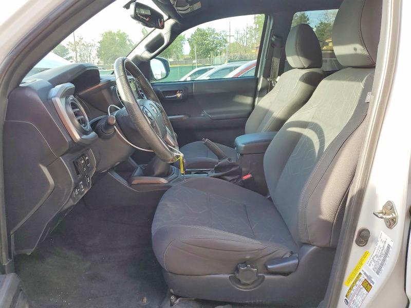 52965056 :رقم المزاد ، 5TFCZ5AN1GX039093 vin ، 2016 Toyota Tacoma مزاد بيع