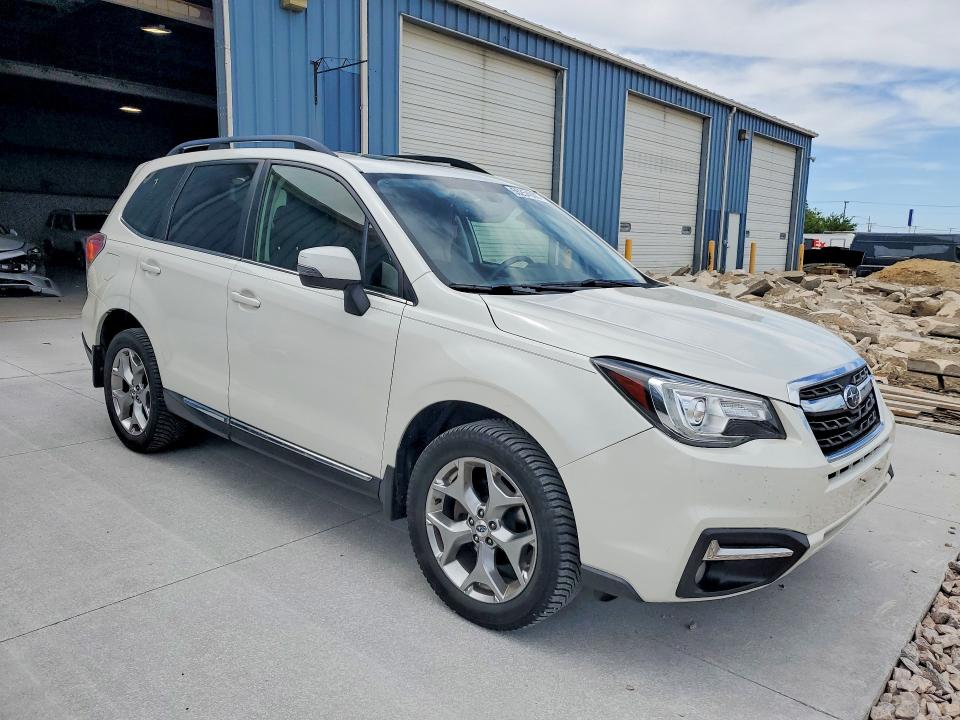 55254006 :رقم المزاد ، JF2SJAWC5JH528070 vin ، 2018 Subaru Forester مزاد بيع