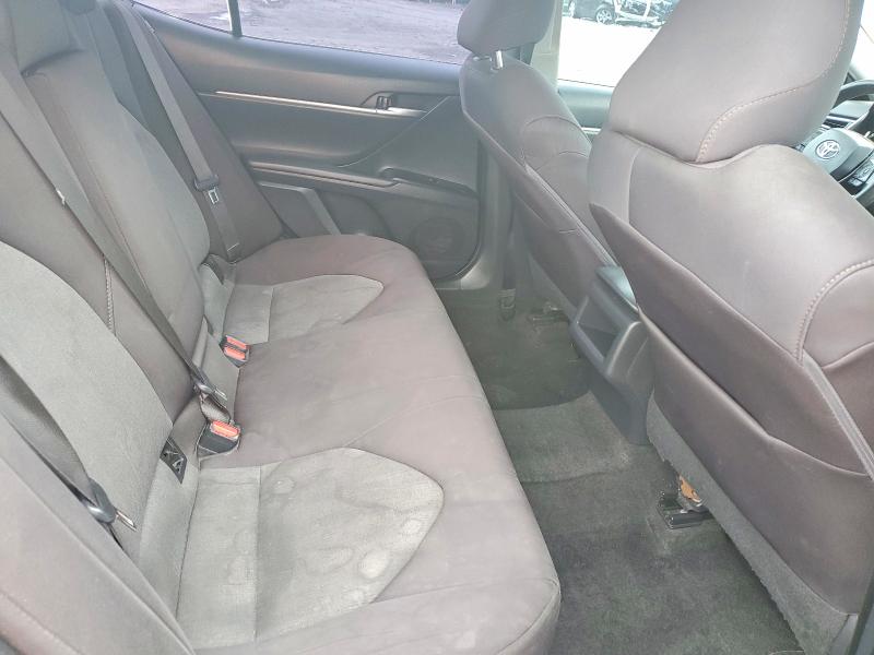 2018 Toyota Camry მანქანა იყიდება აუქციონზე, vin: 4T1B11HK0JU606132, აუქციონის ნომერი: 54780466