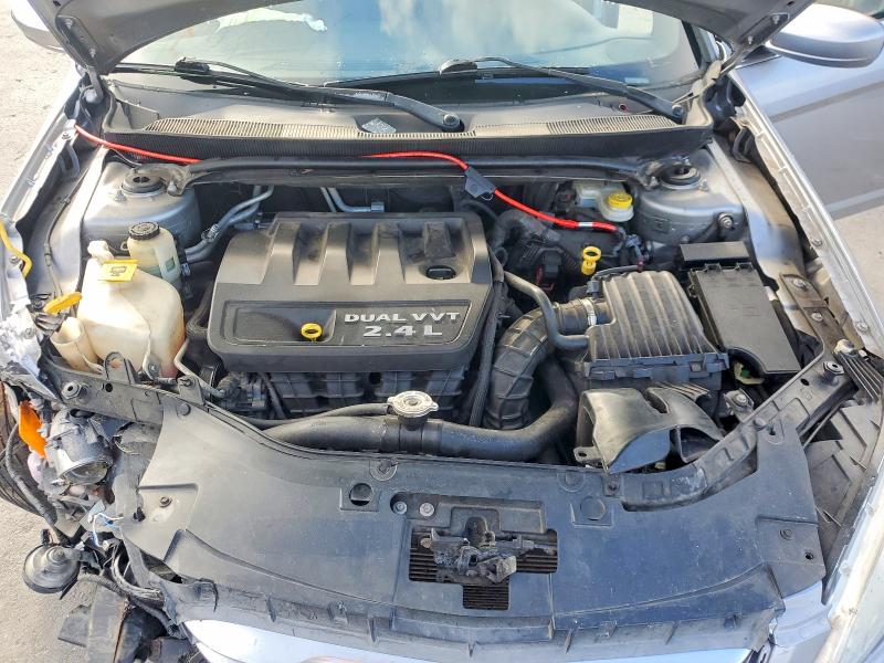 2013 Chrysler 200 მანქანა იყიდება აუქციონზე, vin: 1C3CCBAB8DN689816, აუქციონის ნომერი: 53563916
