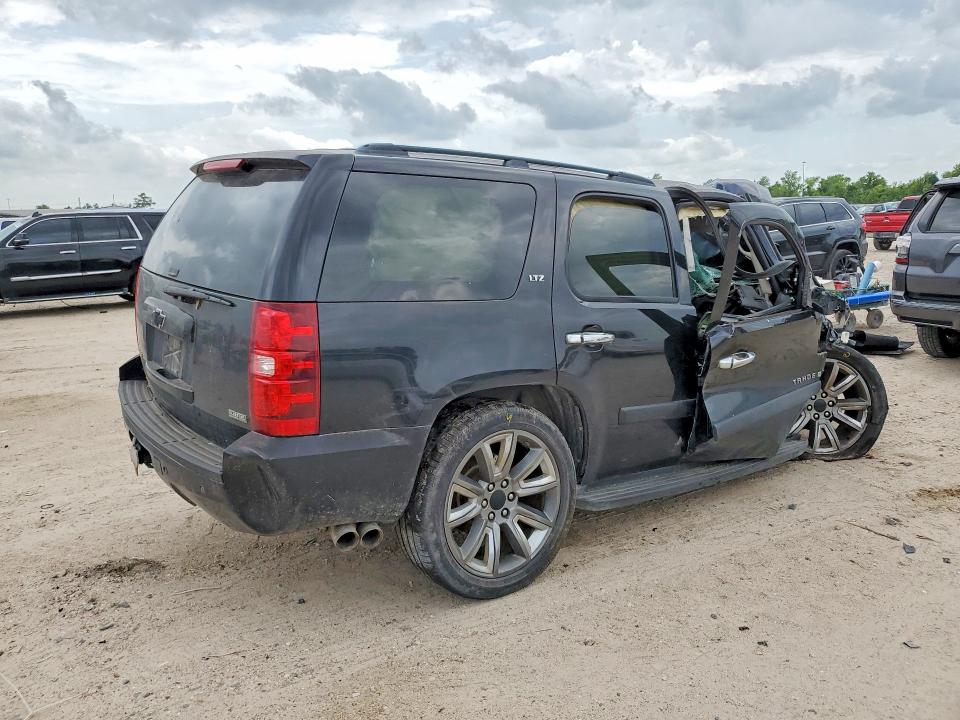 2008 Chevrolet Tahoe მანქანა იყიდება აუქციონზე, vin: 1GNFC13098R120722, აუქციონის ნომერი: 51672686