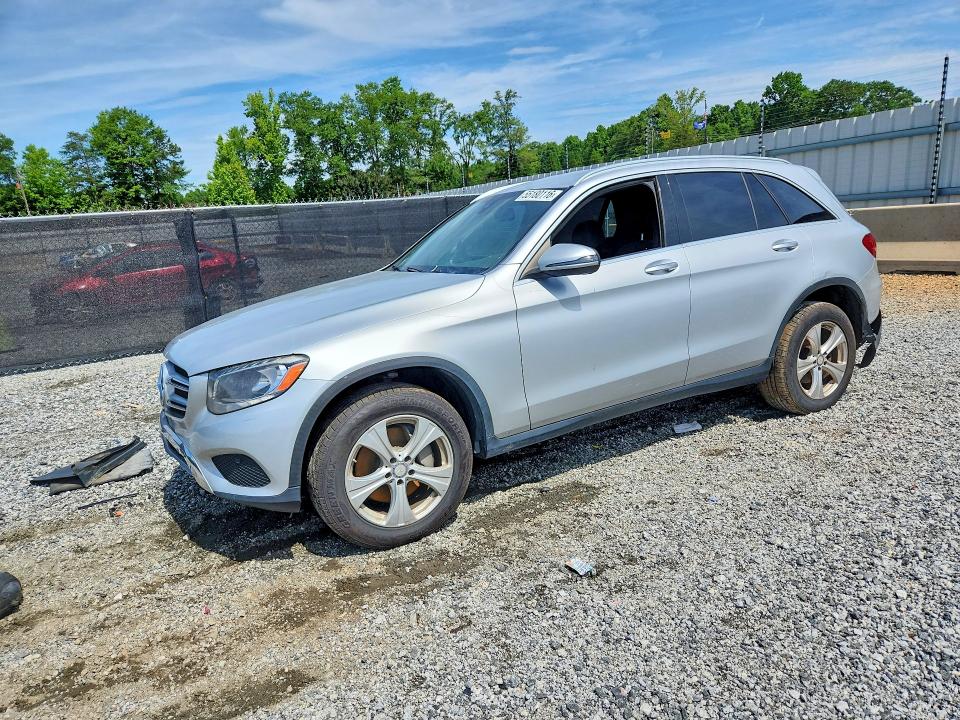 55180116 :رقم المزاد ، WDC0G4KB2HF129054 vin ، 2017 Mercedes-benz Glc مزاد بيع