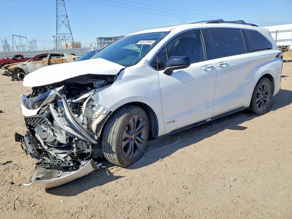 Auction sale of the 2021 Toyota Sienna, vin: 5TDDRKEC0MS061793, lot number: 54672396