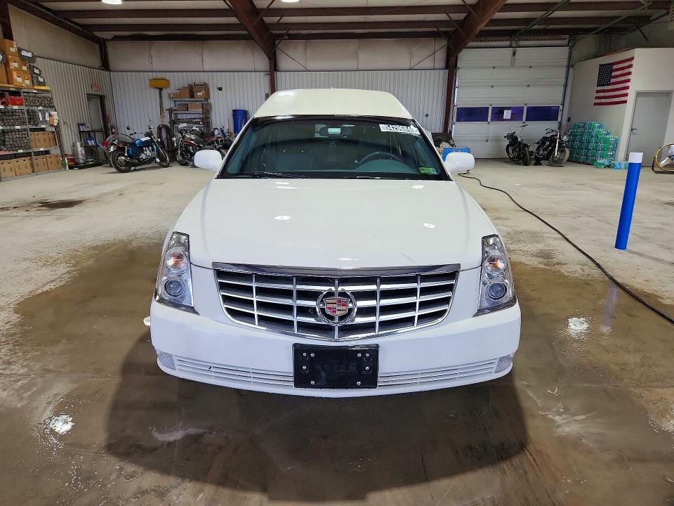Продажа на аукционе авто 2009 Cadillac Commercial Chassis, vin: 1GEEH00Y39U500655, номер лота: 54296846