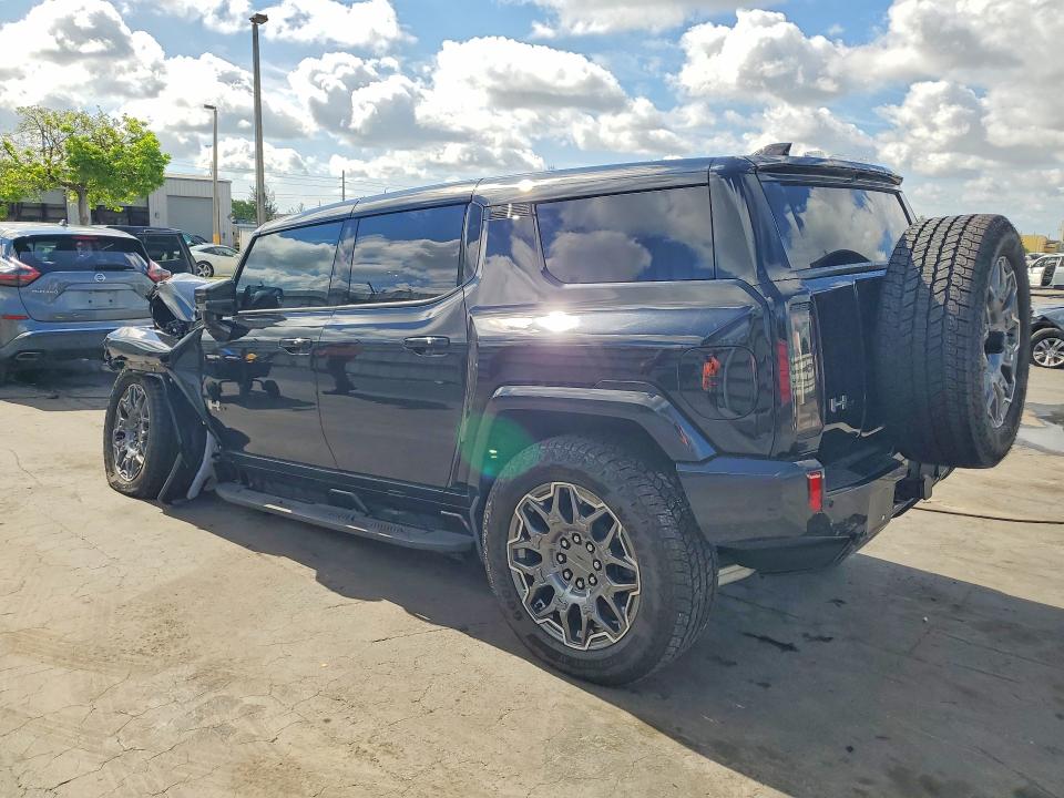 52653726 :رقم المزاد ، 1GKT0RDC4SU110491 vin ، 2025 Gmc Hummer Suv مزاد بيع