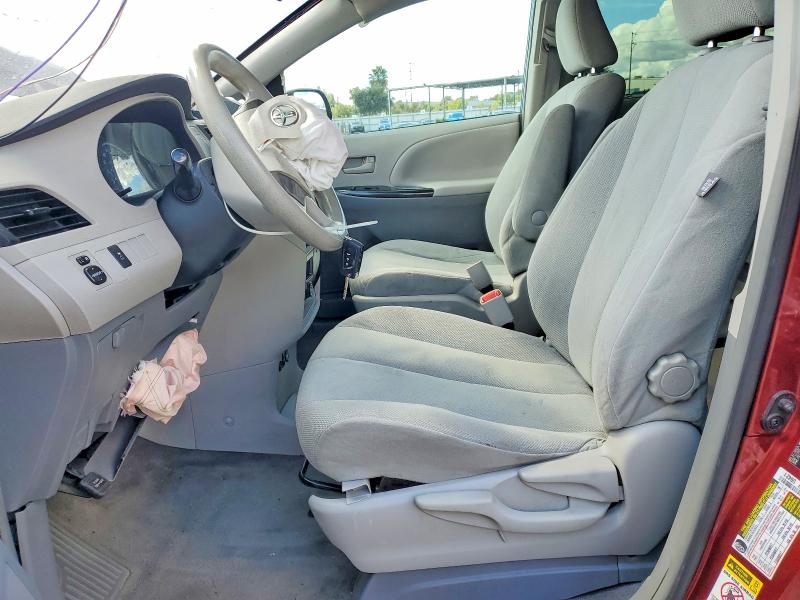 2013 Toyota Sienna მანქანა იყიდება აუქციონზე, vin: 5TDZK3DCXDS387120, აუქციონის ნომერი: 52420386