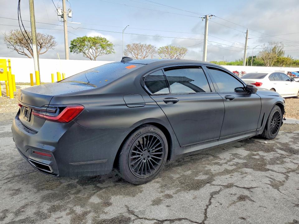 51586256 :رقم المزاد ، WBA7T4C05LCD18322 vin ، 2020 Bmw 740 مزاد بيع