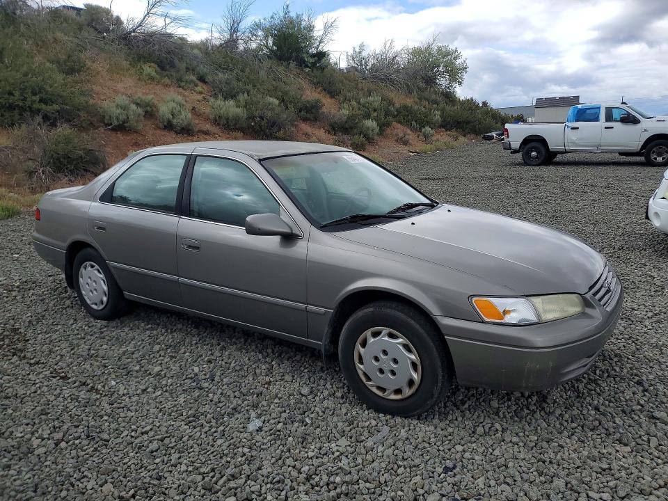 55404736 :رقم المزاد ، JT2BG22K0W0231934 vin ، 1998 Toyota Camry مزاد بيع