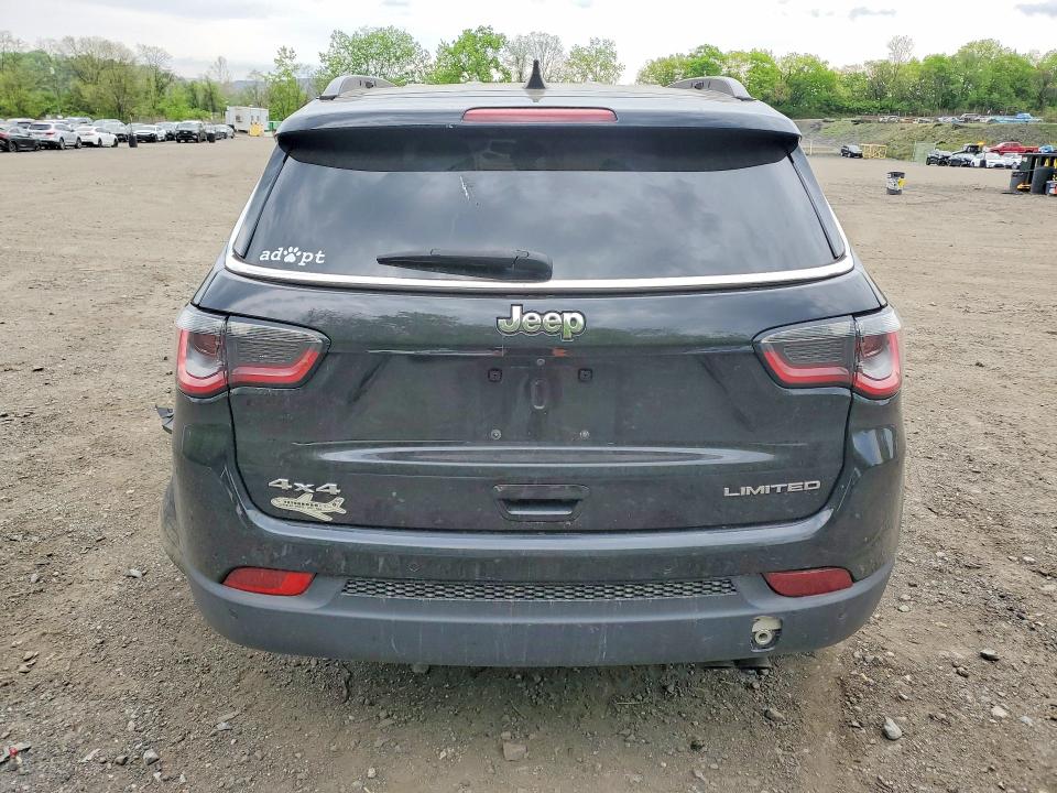 52484326 :رقم المزاد ، 3C4NJDCB1JT341225 vin ، 2018 Jeep Compass مزاد بيع