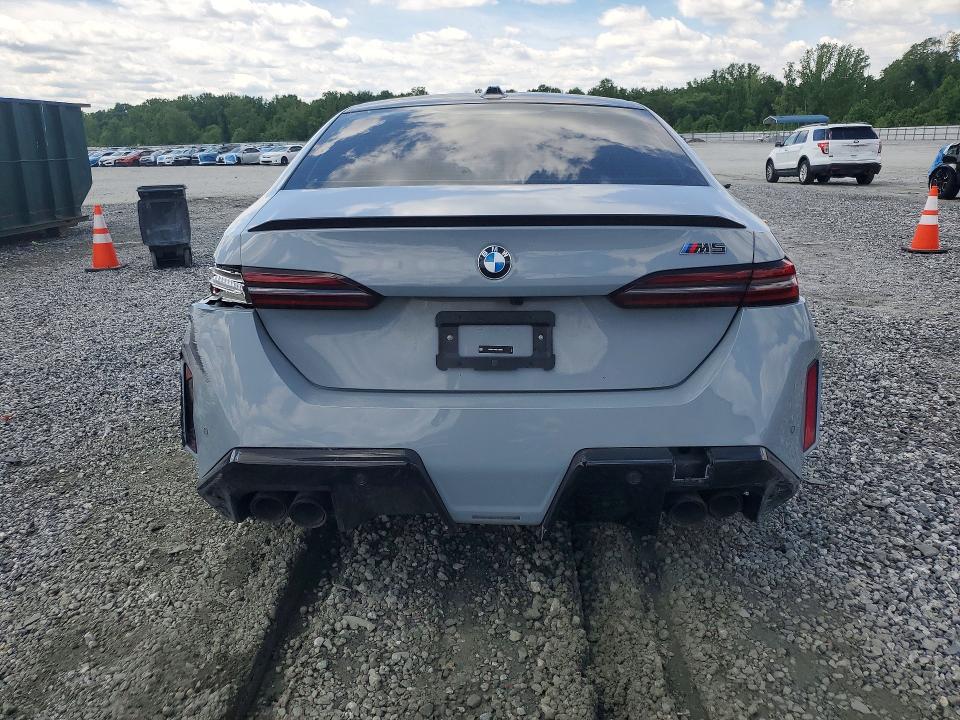 2026 Bmw M5 მანქანა იყიდება აუქციონზე, vin: WBS83FK05TCV68511, აუქციონის ნომერი: 52406316