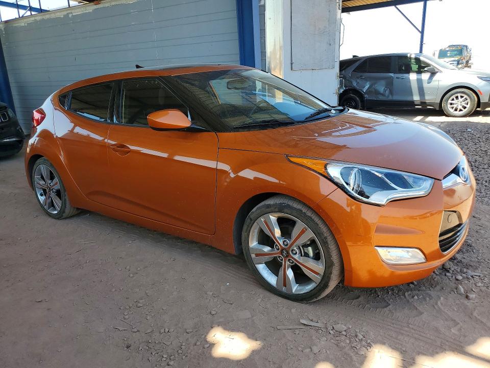 52846686 :رقم المزاد ، KMHTC6AD2HU312300 vin ، 2017 Hyundai Veloster مزاد بيع