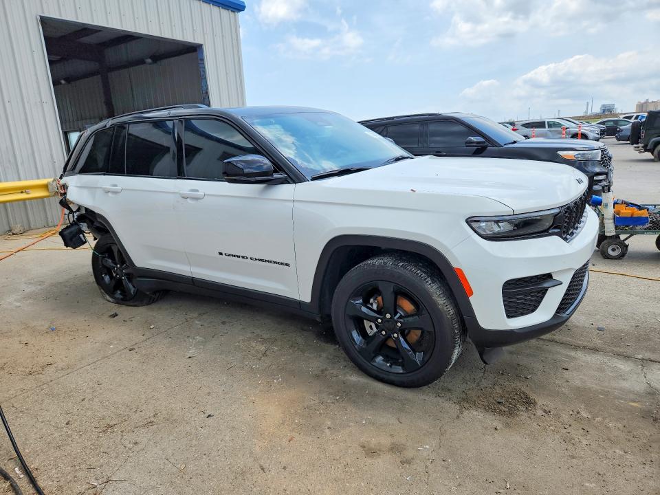 Продаж на аукціоні авто 2025 Jeep Grand Cherokee, vin: 1C4RJGAG7SC334519, номер лоту: 53564206