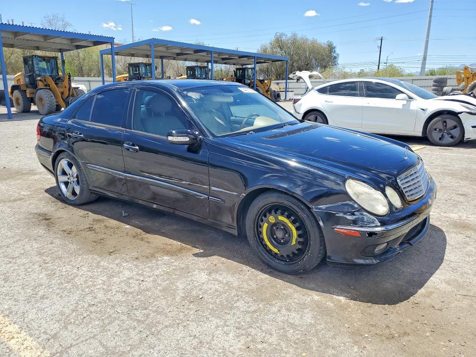 2005 Mercedes-benz E მანქანა იყიდება აუქციონზე, vin: WDBUF70J95A789055, აუქციონის ნომერი: 54001886
