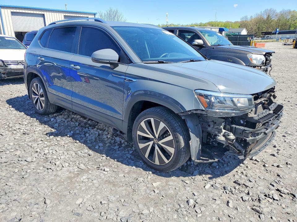 53217486 :رقم المزاد ، 3VVNX7B24PM314753 vin ، 2023 Volkswagen Taos مزاد بيع