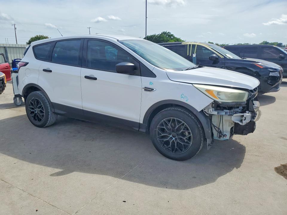 Продажа на аукционе авто 2017 Ford Escape, vin: 1FMCU0F76HUC65804, номер лота: 51199436
