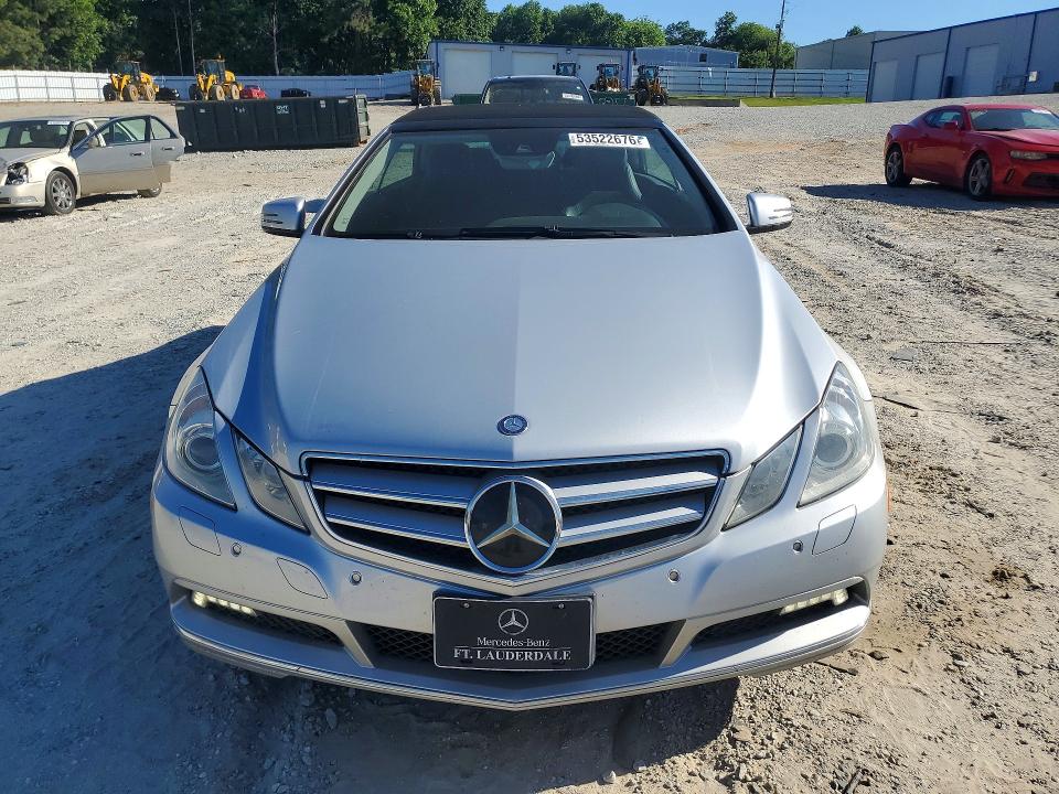 53522676 :رقم المزاد ، WDDKK5GF4BF059794 vin ، 2011 Mercedes-benz E مزاد بيع