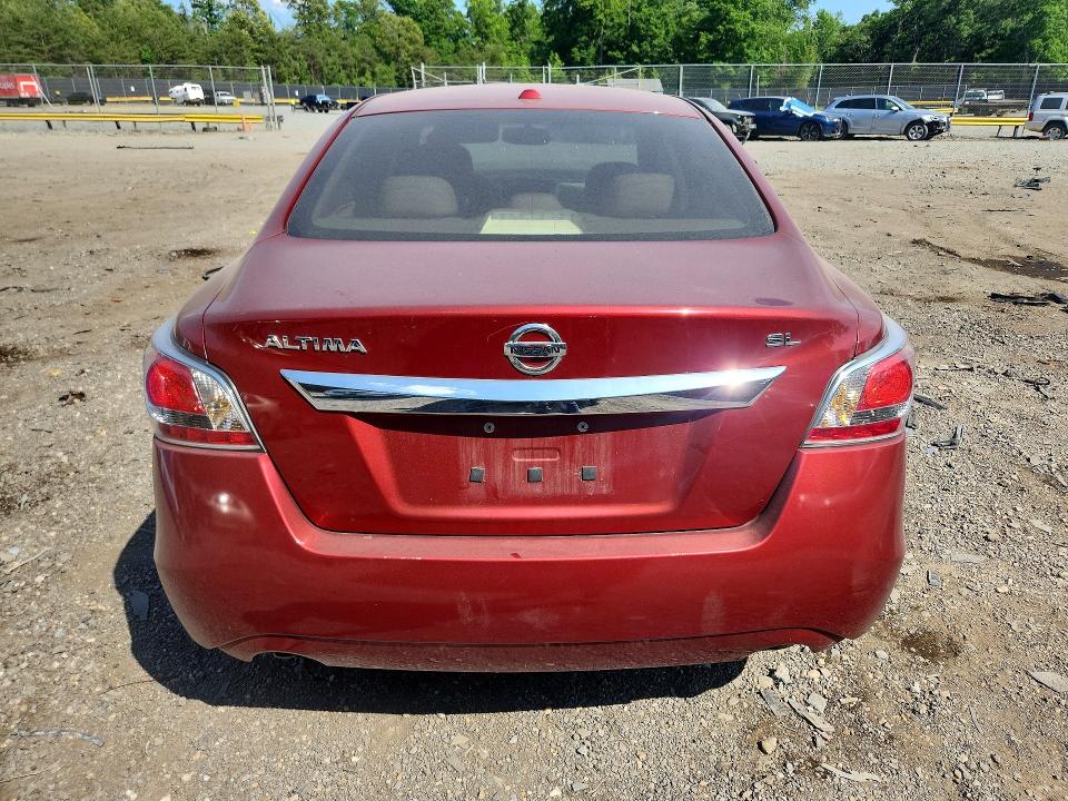 2015 Nissan Altima მანქანა იყიდება აუქციონზე, vin: 1N4AL3APXFN870333, აუქციონის ნომერი: 54199196