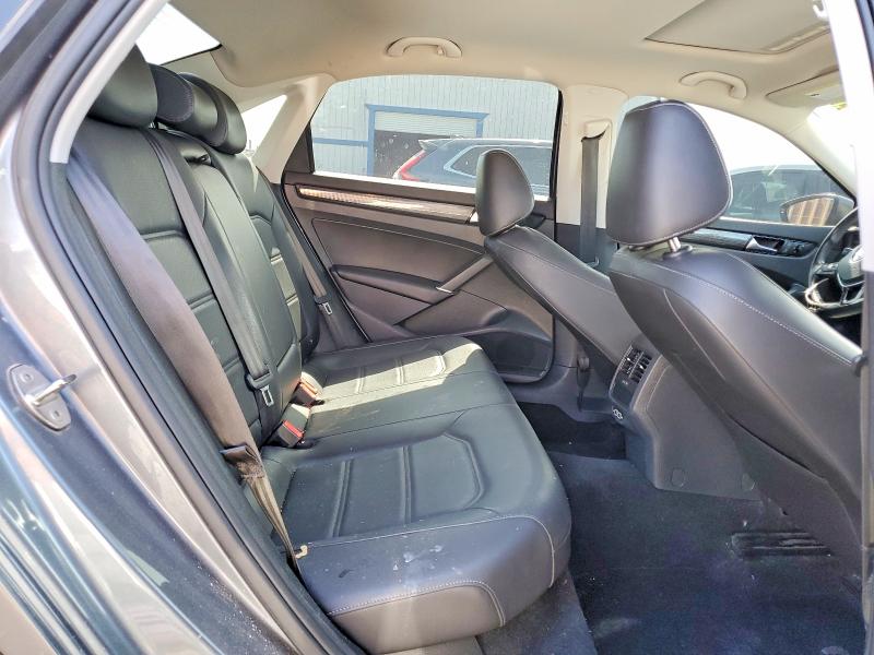 54335676 :رقم المزاد ، 1VWMA7A37LC020987 vin ، 2020 Volkswagen Passat مزاد بيع