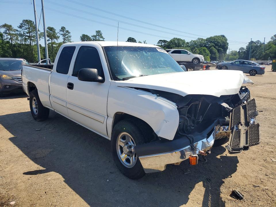 Продажа на аукционе авто 2004 Chevrolet Silverado, vin: 2GCEC19V441332955, номер лота: 53243246