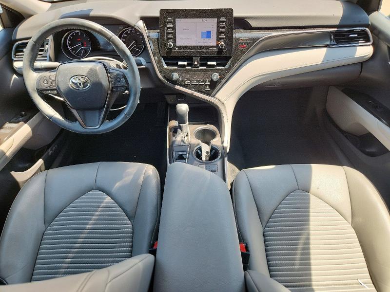 53987636 :رقم المزاد ، 4T1G11BK0MU035485 vin ، 2021 Toyota Camry مزاد بيع
