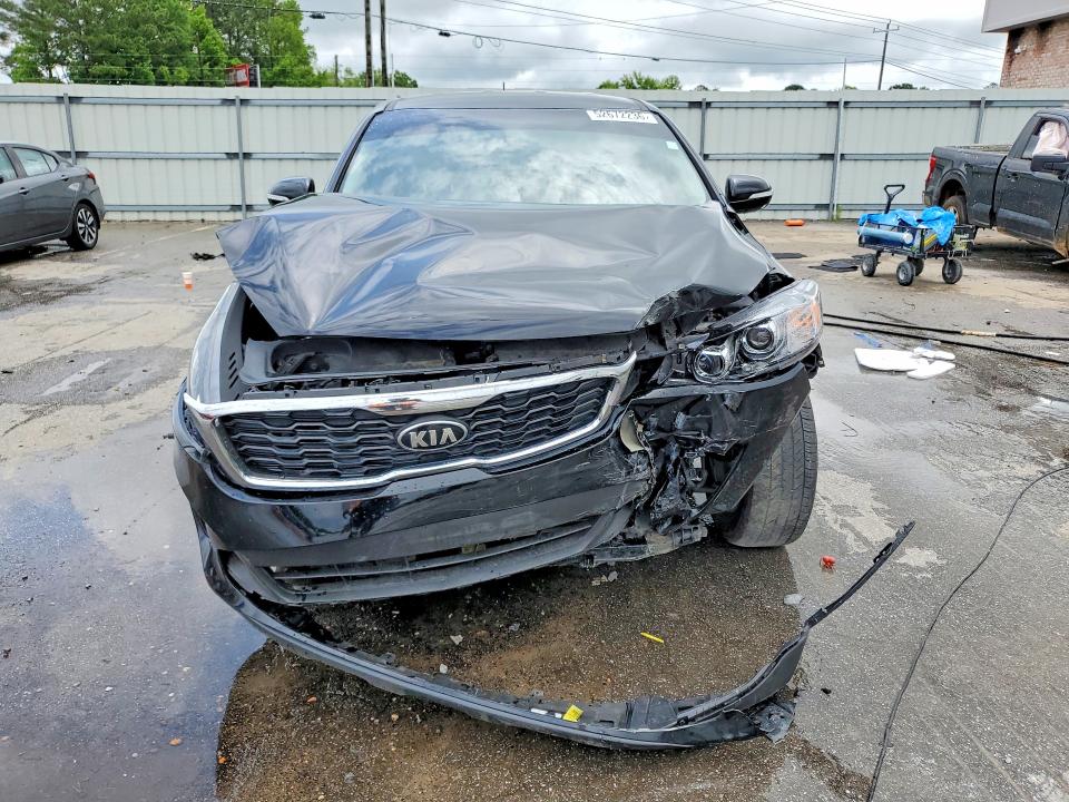 52672236 :رقم المزاد ، 5XYPG4A3XLG649135 vin ، 2020 Kia Sorento مزاد بيع