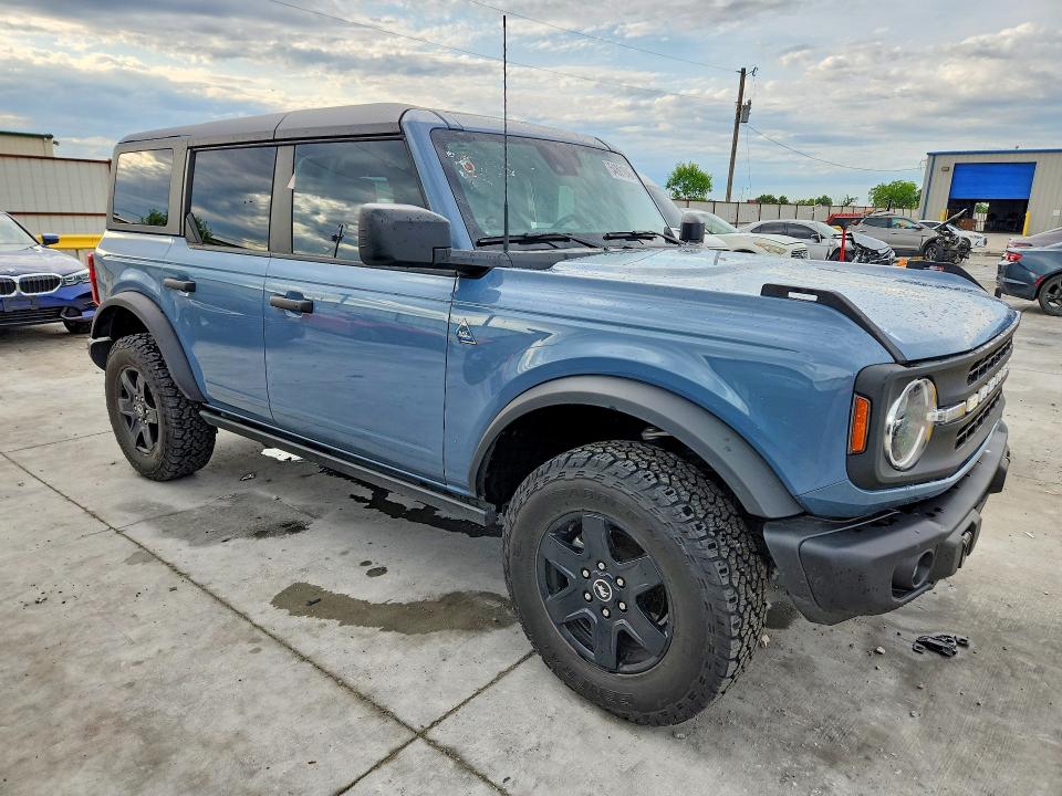 2024 Ford Bronco მანქანა იყიდება აუქციონზე, vin: 1FMEE1BP3RLB15268, აუქციონის ნომერი: 54891946