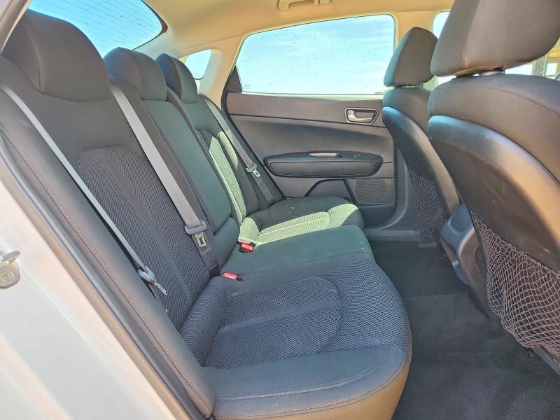 Продажа на аукционе авто 2019 Kia Optima, vin: 5XXGT4L32KG296434, номер лота: 52707266
