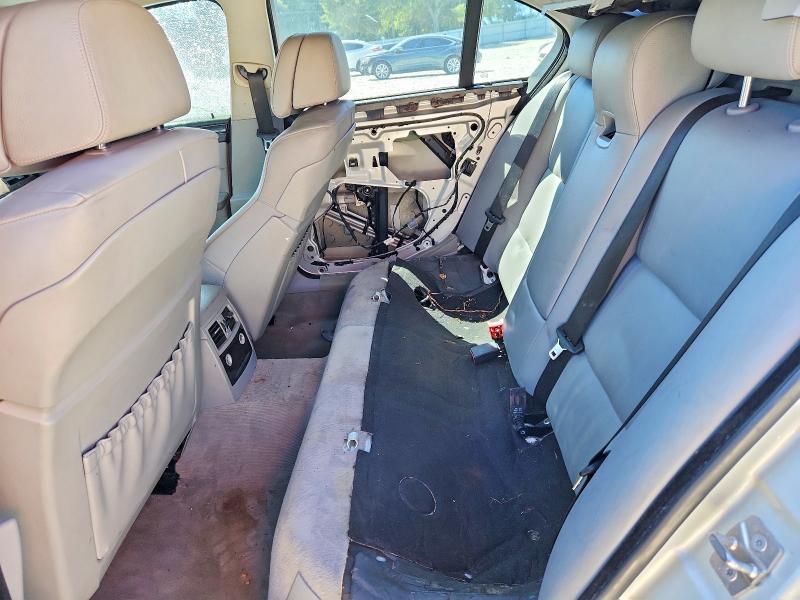53167196 :رقم المزاد ، WBANW1C55AC166562 vin ، 2010 Bmw 535 مزاد بيع