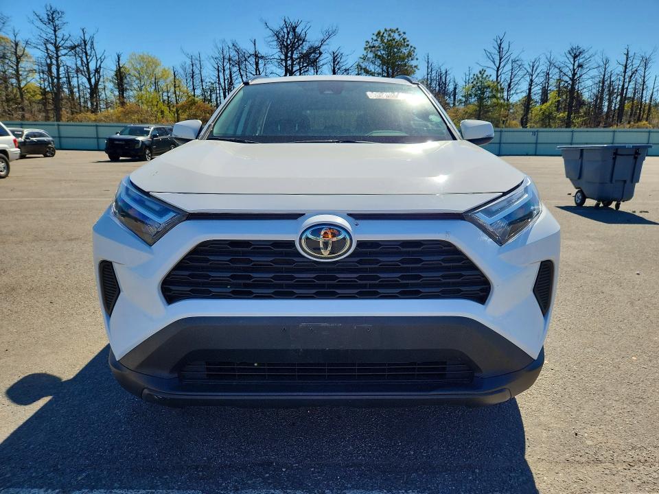 53268086 :رقم المزاد ، 2T3P1RFV2NC299661 vin ، 2022 Toyota Rav4 مزاد بيع
