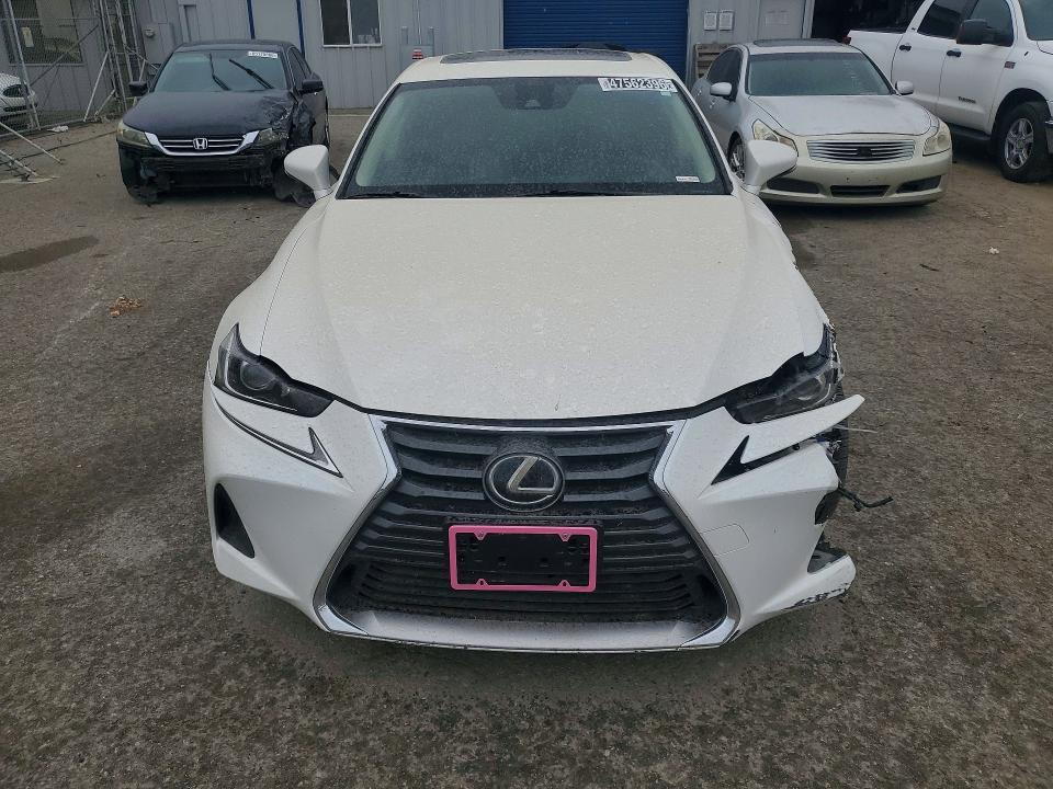 2018 Lexus Is 300 მანქანა იყიდება აუქციონზე, vin: JTHBA1D24J5083913, აუქციონის ნომერი: 47562396