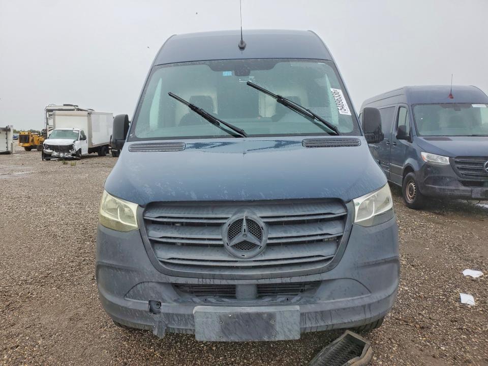 54896336 :رقم المزاد ، WD4PF1CD1KP116020 vin ، 2019 Mercedes-benz Sprinter مزاد بيع