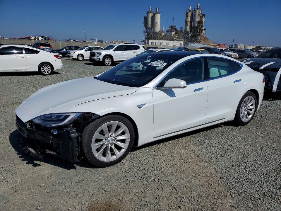 Aukcja sprzedaży 2016 Tesla Model S, vin: 5YJSA1E20GF156122, numer aukcji: 52733786