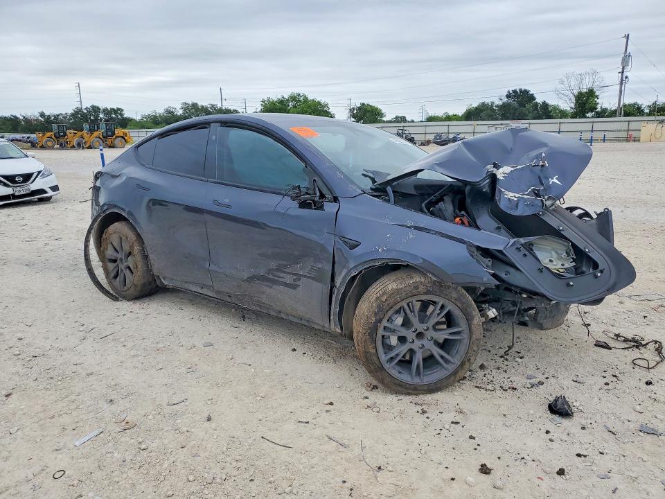 52863356 :رقم المزاد ، 7SAYGDEDXRA331457 vin ، 2024 Tesla Model Y مزاد بيع