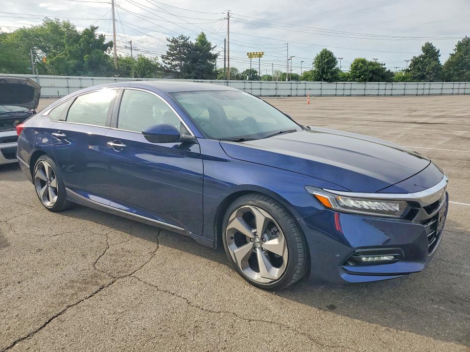 Продажа на аукционе авто 2020 Honda Accord, vin: 1HGCV2F94LA003421, номер лота: 53764416