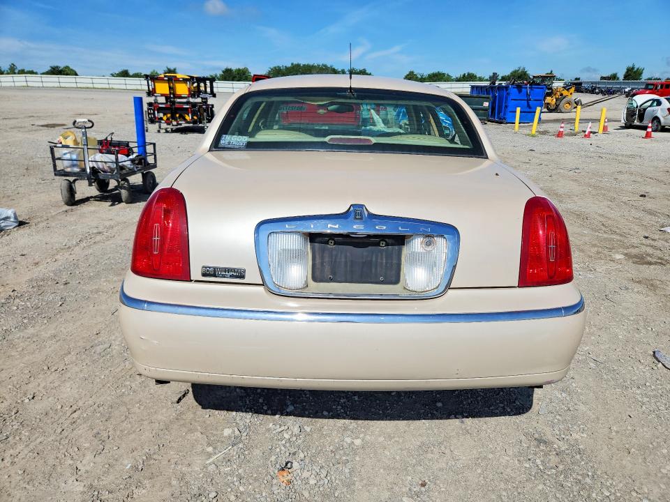 Aukcja sprzedaży 2000 Lincoln Town Car, vin: 1LNHM83W0YY938434, numer aukcji: 55121776