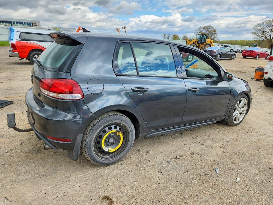 2010 Volkswagen Gti მანქანა იყიდება აუქციონზე, vin: WVWGD7AJ8AW236364, აუქციონის ნომერი: 51723156