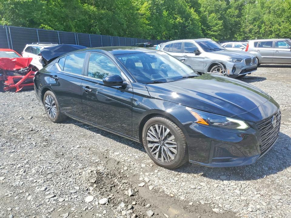 53816296 :رقم المزاد ، 1N4BL4DV1PN358868 vin ، 2023 Nissan Altima مزاد بيع