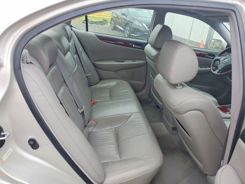 51404146 :رقم المزاد ، JTHBF30G720082882 vin ، 2002 Lexus Es مزاد بيع