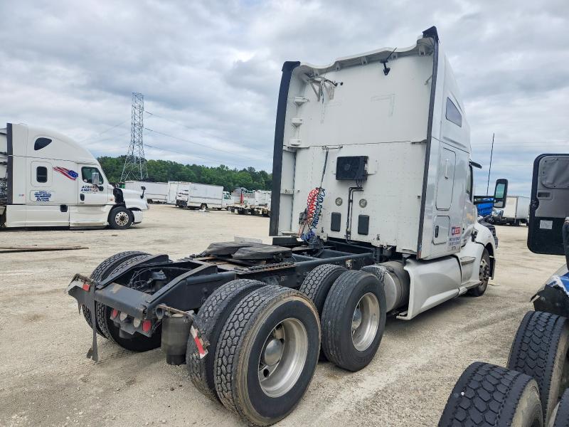 Продажа на аукционе авто 2020 Kenworth Construction, vin: 1XKYDP9X6LJ311144, номер лота: 52171356
