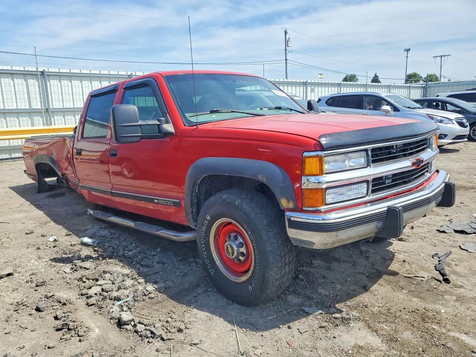 54631686 :رقم المزاد ، 1GCHK33JXYF431909 vin ، 2000 Chevrolet Gmt-400 مزاد بيع