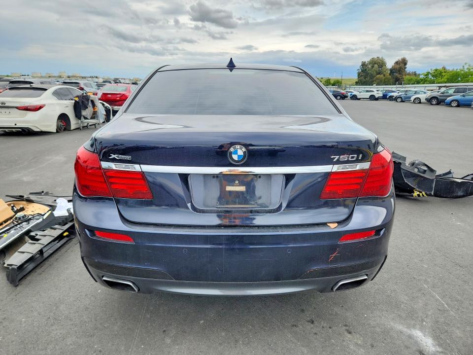52148056 :رقم المزاد ، WBAYB6C53FD966137 vin ، 2015 Bmw 750 مزاد بيع
