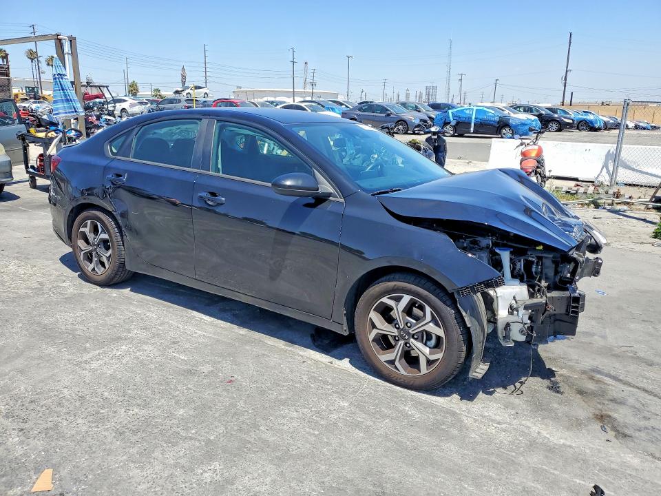 2019 Kia Forte მანქანა იყიდება აუქციონზე, vin: 3KPF24AD0KE089401, აუქციონის ნომერი: 54214406