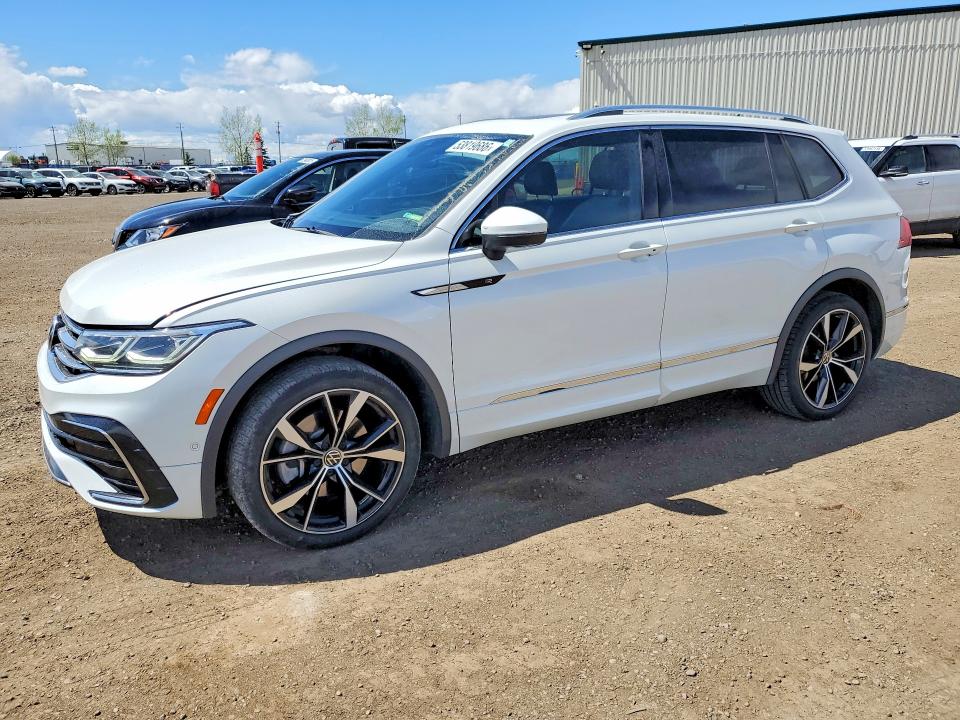 53819686 :رقم المزاد ، 3VV4B7AX6NM007783 vin ، 2022 Volkswagen Tiguan مزاد بيع