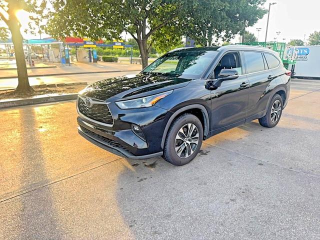 Aukcja sprzedaży 2022 Toyota Highlander, vin: 5TDGZRAHXNS555782, numer aukcji: 52268966