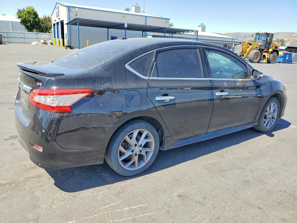 54106816 :رقم المزاد ، 3N1AB7AP5FY328440 vin ، 2015 Nissan Sentra مزاد بيع