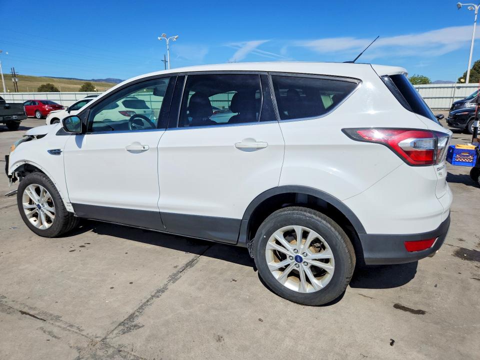 Продажа на аукционе авто 2017 Ford Escape, vin: 1FMCU9G95HUB05370, номер лота: 52931206