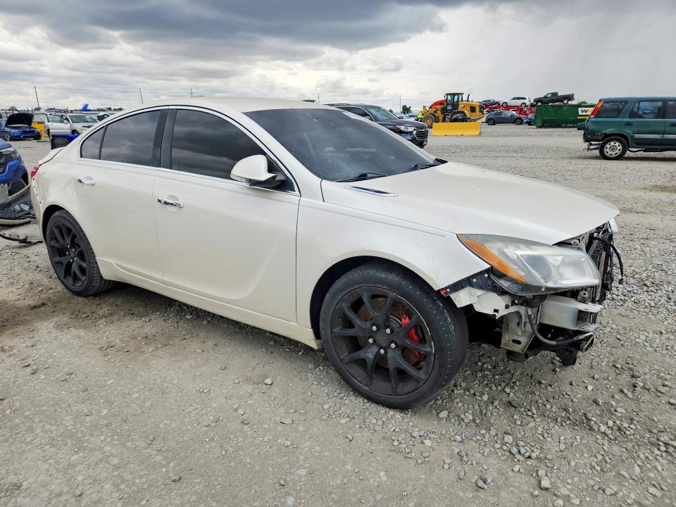 55138066 :رقم المزاد ، 2G4GV5GV8C9169834 vin ، 2012 Buick Regal مزاد بيع