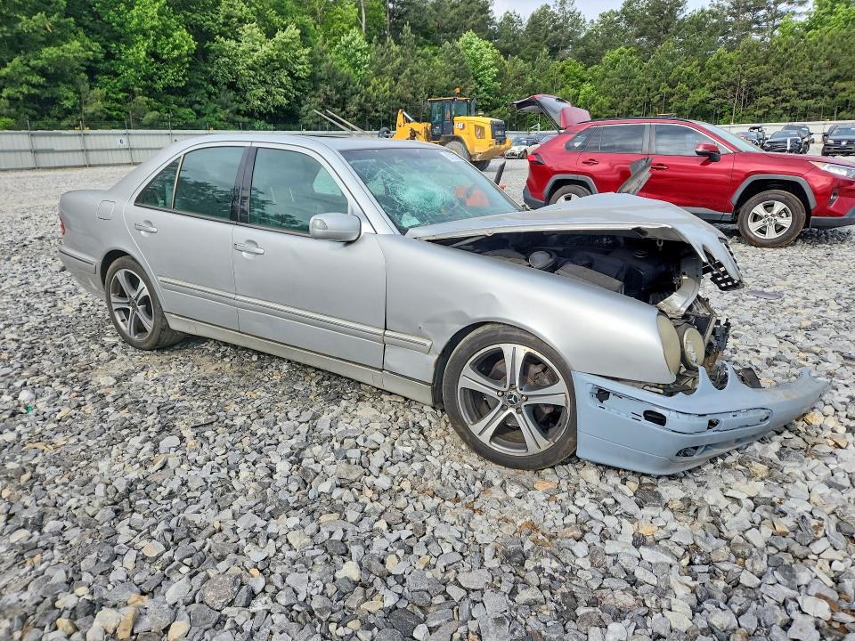Aukcja sprzedaży 2001 Mercedes-benz E, vin: WDBJF65J21B179217, numer aukcji: 53182756